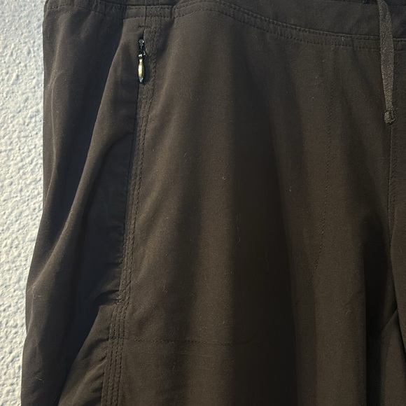 Athleta black athletic joggers with zipper pockets size 6 - Picture 3 of 7